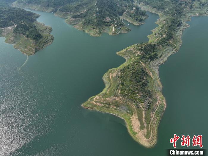 圖為生態(tài)園區(qū)的葫蘆半島。　趙亮 攝