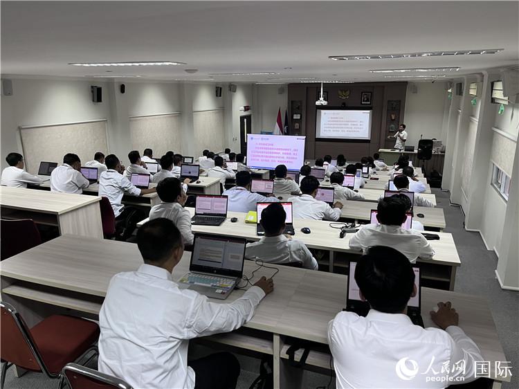 學(xué)習(xí)現(xiàn)場。人民網(wǎng)記者 張杰攝