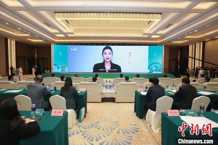 高葉、白鹿為家鄉(xiāng)代言常州10億元補(bǔ)貼豪推文商旅融合發(fā)展