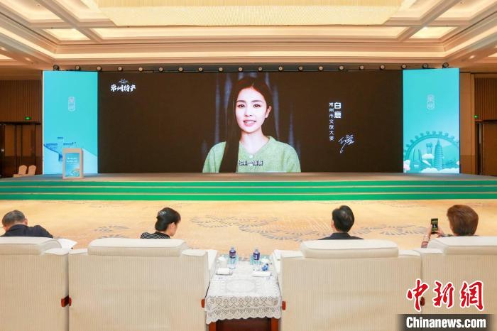 常州籍演員白鹿擔(dān)綱常州文旅大使，為家鄉(xiāng)傾情打CALL?！√凭?攝