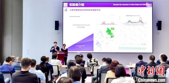 高校、政府與醫(yī)院攜手培養(yǎng)城市科學(xué)、數(shù)字化領(lǐng)域復(fù)合型人才