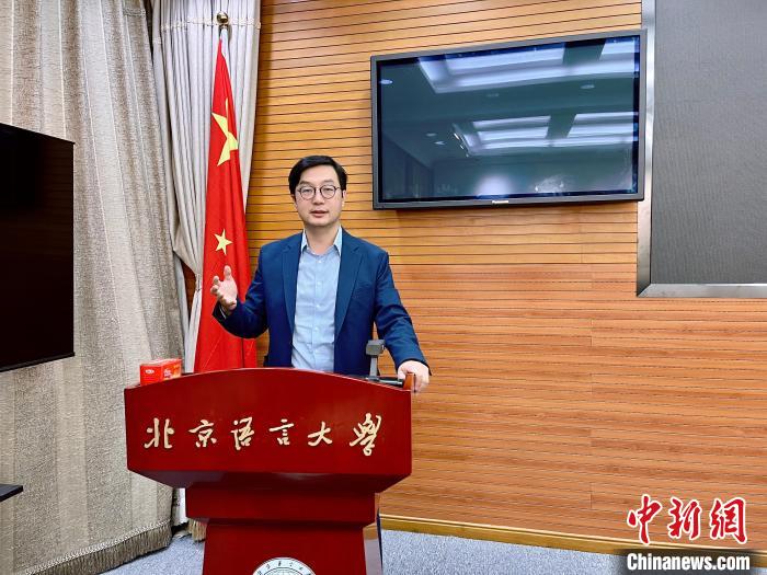 圖為何建宗?!垥躁?攝