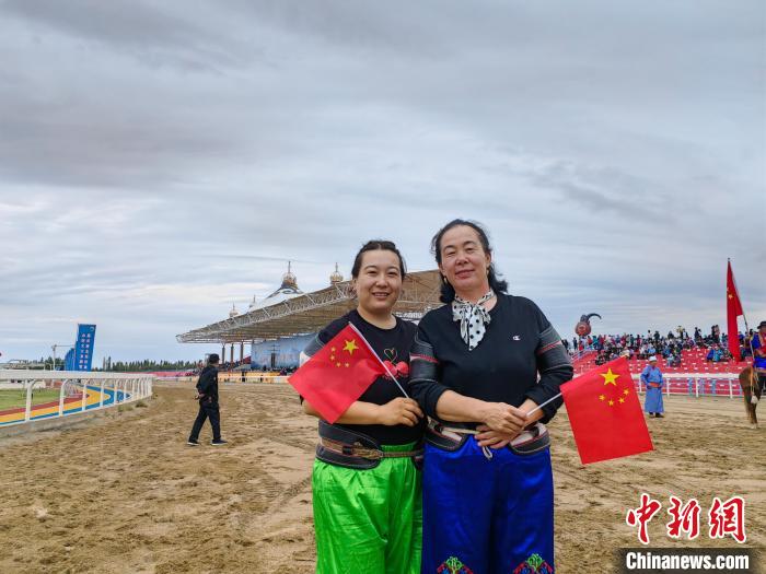 “90后”在酒泉：“摔跤吧！媽媽”