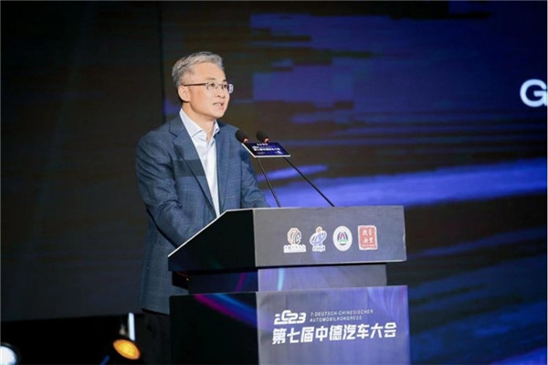 嘉興市人民政府市長李軍致辭。主辦方供圖