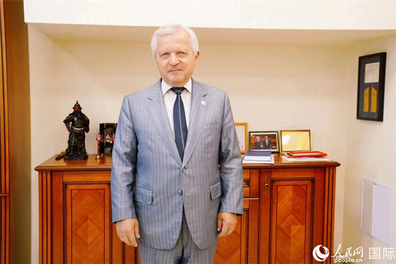 阿納托利·托濟(jì)克接受人民網(wǎng)記者專訪。人民網(wǎng) 皇甫萬里 攝