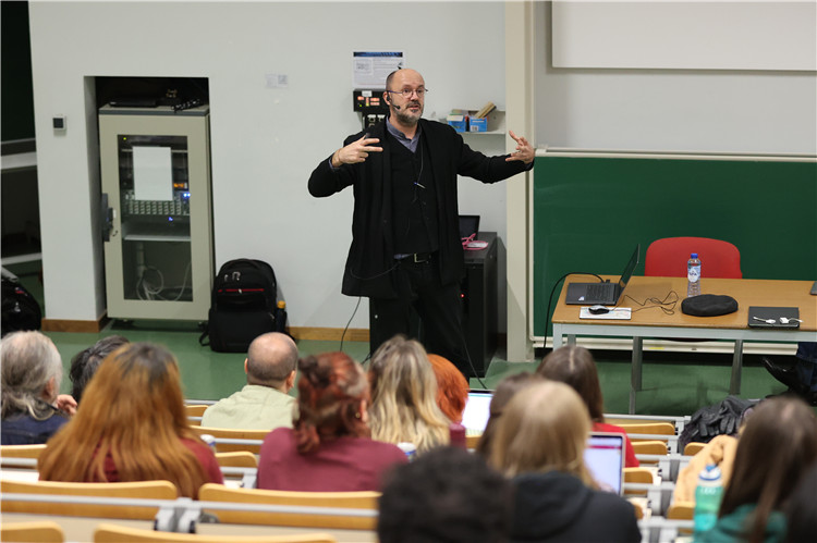 圖為講座現(xiàn)場。布魯塞爾中國文化中心供圖