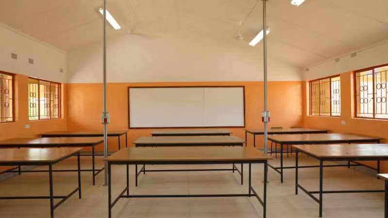 寬敞明亮的教室。主辦方供圖