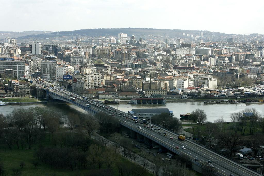 這是2015年3月30日拍攝的塞爾維亞首都貝爾格萊德老城區(qū)。貝爾格萊德是塞爾維亞的首都，坐落在薩瓦河和多瑙河的交匯處，是歐洲最古老的城市之一。新華社發(fā)（普雷德拉格·米洛薩夫列維奇攝）