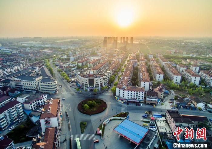 資料圖；位于上海南郊奉賢區(qū)最東部的四團(tuán)鎮(zhèn)。 供圖