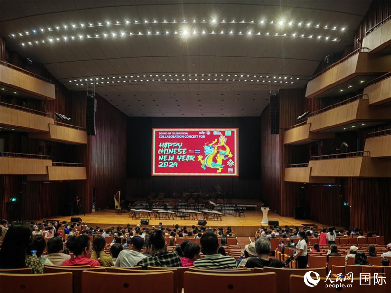 “歡慶之聲—2024歡樂(lè)春節(jié)音樂(lè)會(huì)”14日在泰國(guó)瑪希隆王子音樂(lè)廳舉行。人民網(wǎng)記者 楊一攝