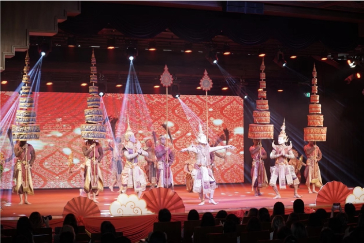 圖為2024“歡樂春節(jié)”中泰互致新春賀辭活動現(xiàn)場。 中國駐泰國大使館文化處供圖