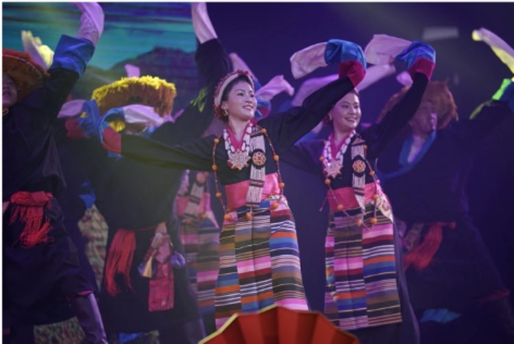 圖為2024“歡樂春節(jié)”中泰互致新春賀辭活動現(xiàn)場。 中國駐泰國大使館文化處供圖