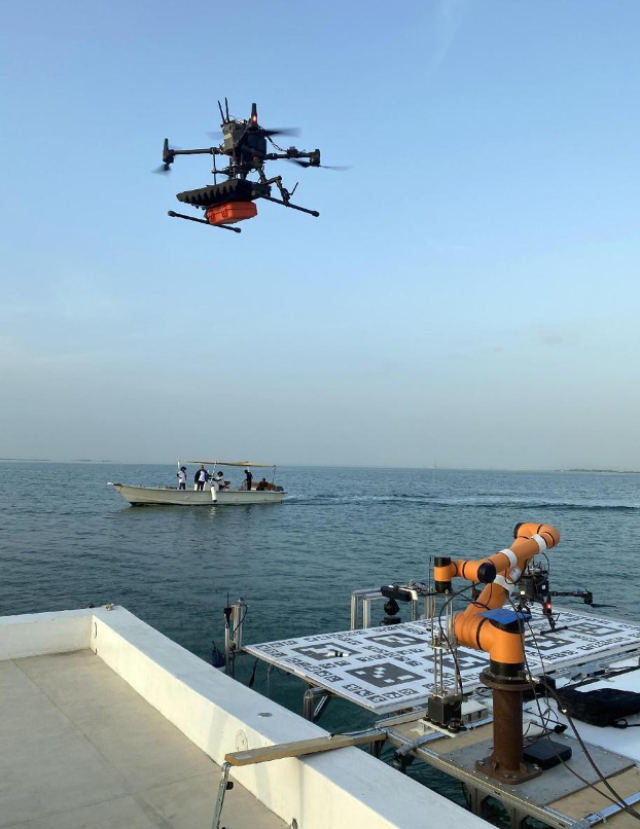 圖為飛鷹隊(duì)在比賽中。北京理工大學(xué)供圖