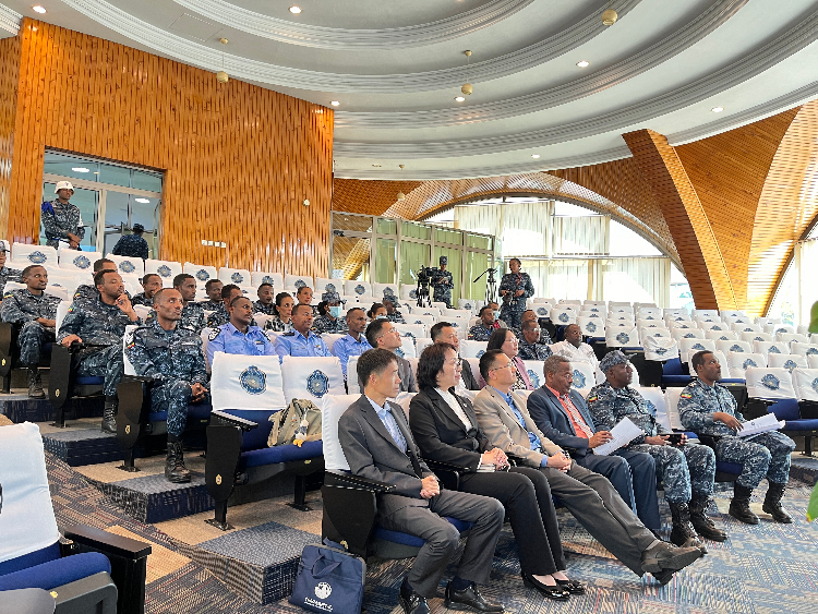 圖為埃塞俄比亞聯(lián)邦警察中文培訓(xùn)班開班儀式現(xiàn)場。亞的斯亞貝巴大學(xué)孔子學(xué)院供圖