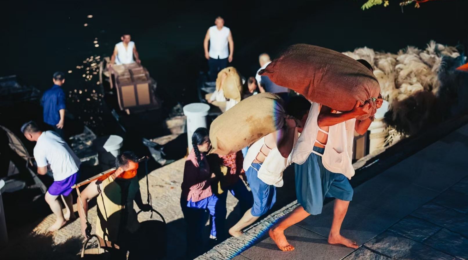 現(xiàn)場重現(xiàn)老碼頭商貿(mào)繁榮盛況。主辦方供圖