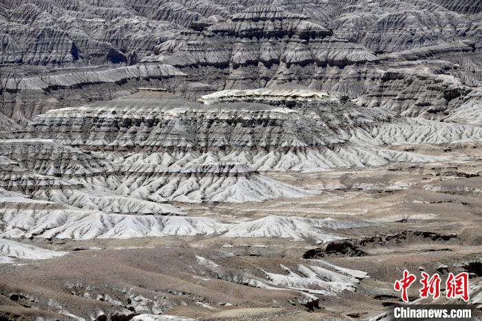 4月5日，西藏阿里札達土林?！±盍?攝