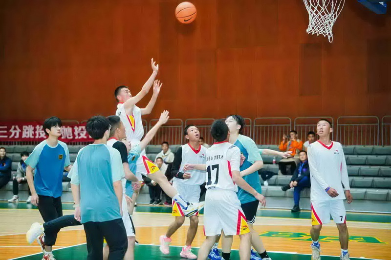 “苗圃計(jì)劃”構(gòu)筑渝昌青少年友誼橋