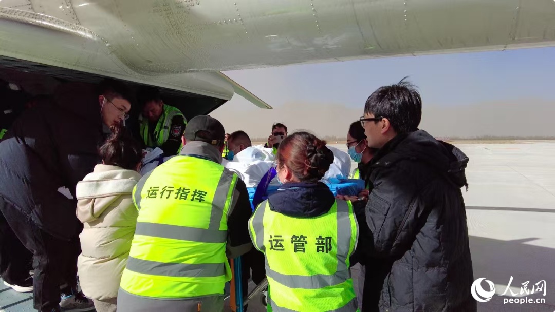 震中日記｜“謝謝，曼巴啦！”