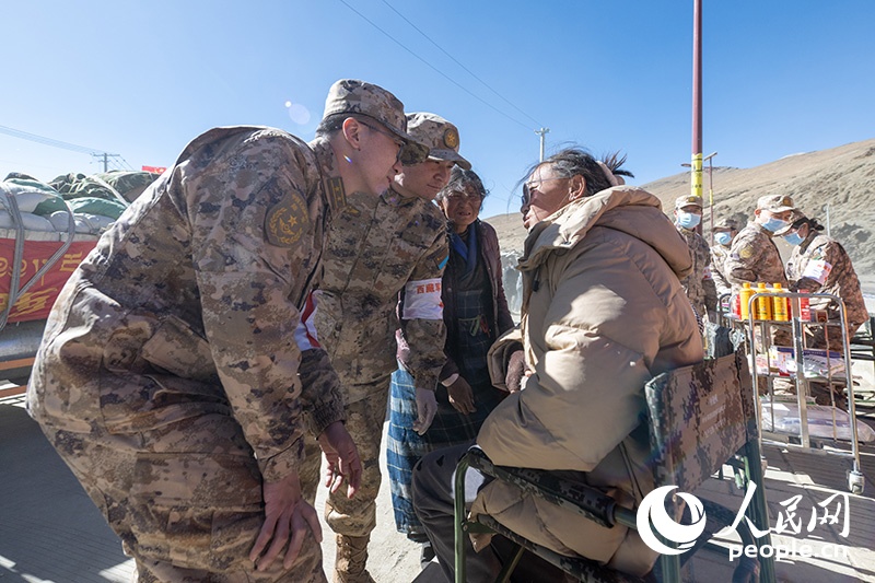 震中日記｜“謝謝，曼巴啦！”