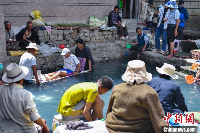 西藏日喀則：卡噶溫泉高原上的“康養(yǎng)之所”