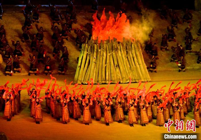 3月17日，西藏拉薩，《文成公主》大型史詩劇演出現(xiàn)場(chǎng)?！±盍?攝