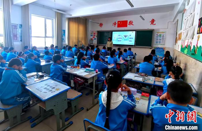 青海聚焦學(xué)生“雙減”查處取締83個“黑機構(gòu)”