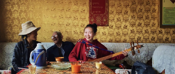 講好中華民族共同體故事，讓網(wǎng)絡(luò)“連心”更“聚心”