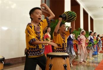 拉片看！從億點(diǎn)細(xì)節(jié)看懂中非情誼