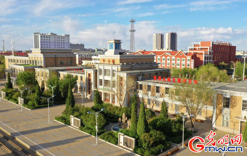 發(fā)現(xiàn)最美鐵路｜鐵龍奔騰！抒寫中歐班列草原絲路新篇章