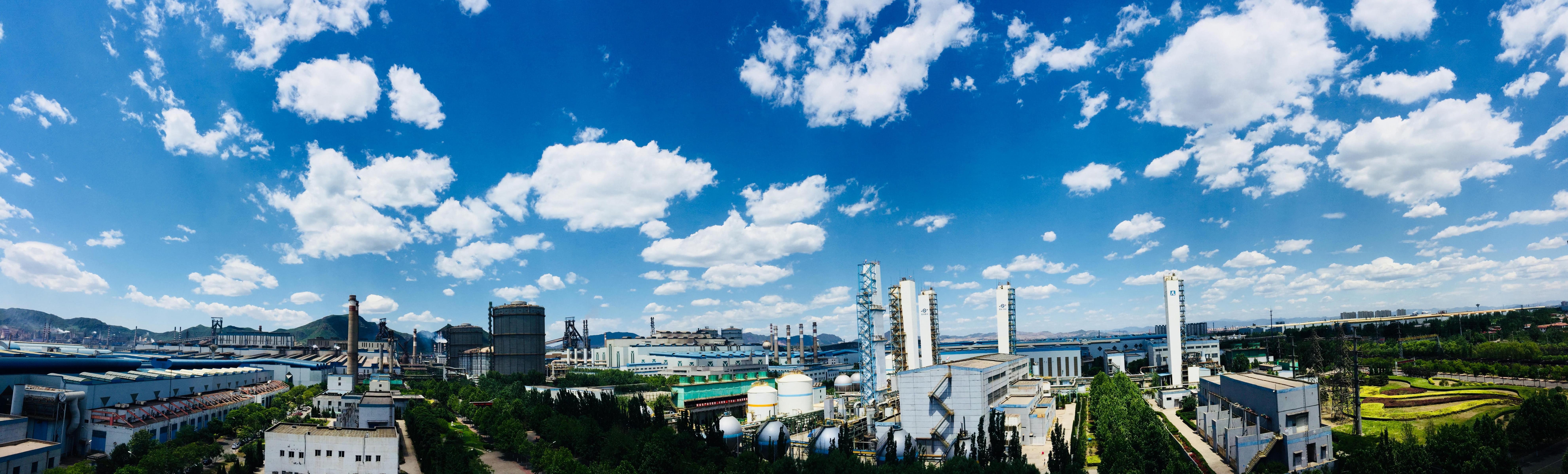 首鋼股份公司遷安鋼鐵公司。尹小龍攝