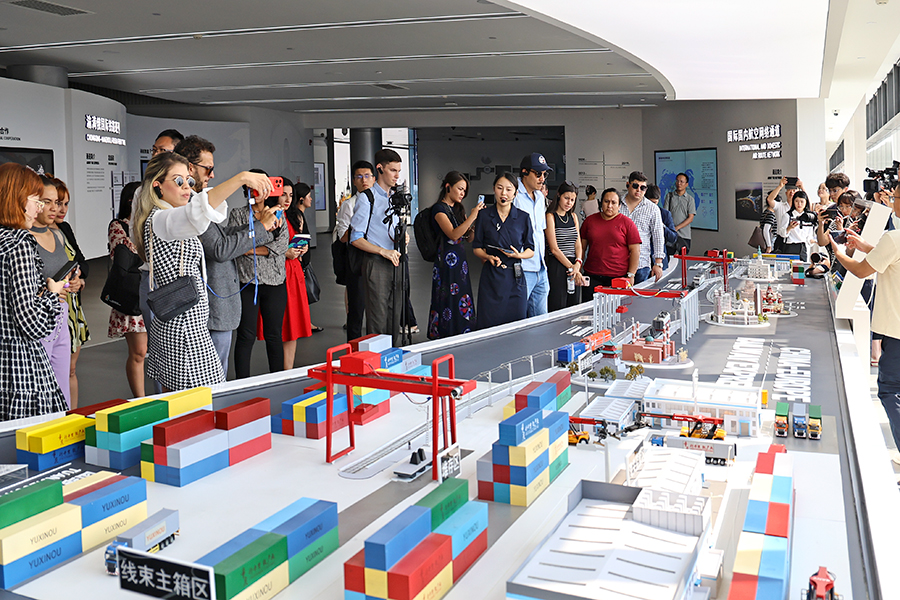 時政微觀察丨再次考察西部陸海新通道，總書記提出新要求