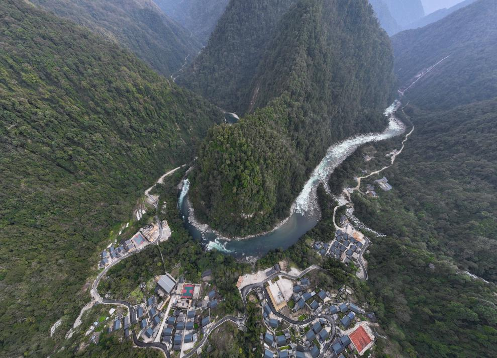 2023年3月10日，獨(dú)龍江航拍。