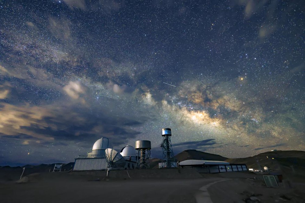 絕美暗夜星空。貢覺群培攝