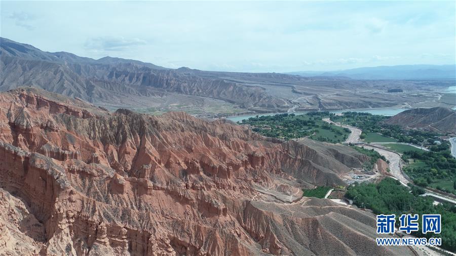 (新華視界)(3)丹霞地貌美如畫