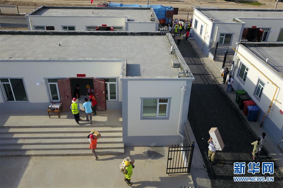 （新華全媒+）（28）千里“挪窩”，踏實(shí)開啟新生活