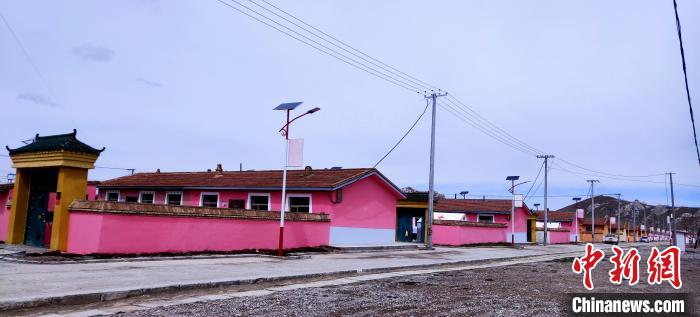 青?，敹嗳嫱瓿傻卣鹗転?zāi)群眾農(nóng)房維修加固工作