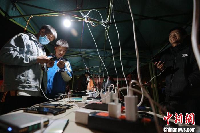 四川馬爾康地震:1558戶用戶恢復(fù)供電