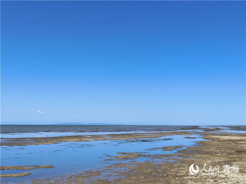   青海湖仙女灣。人民網(wǎng) 張莉萍攝