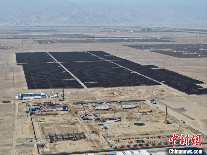 青海格爾木:全球規(guī)模最大的液態(tài)空氣儲能示范項目預計年底投產