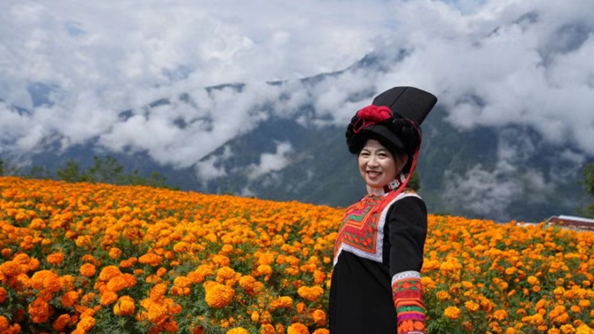 瀘定正以其獨特的魅力，吸引著各地游客。瀘定縣委宣傳部供圖