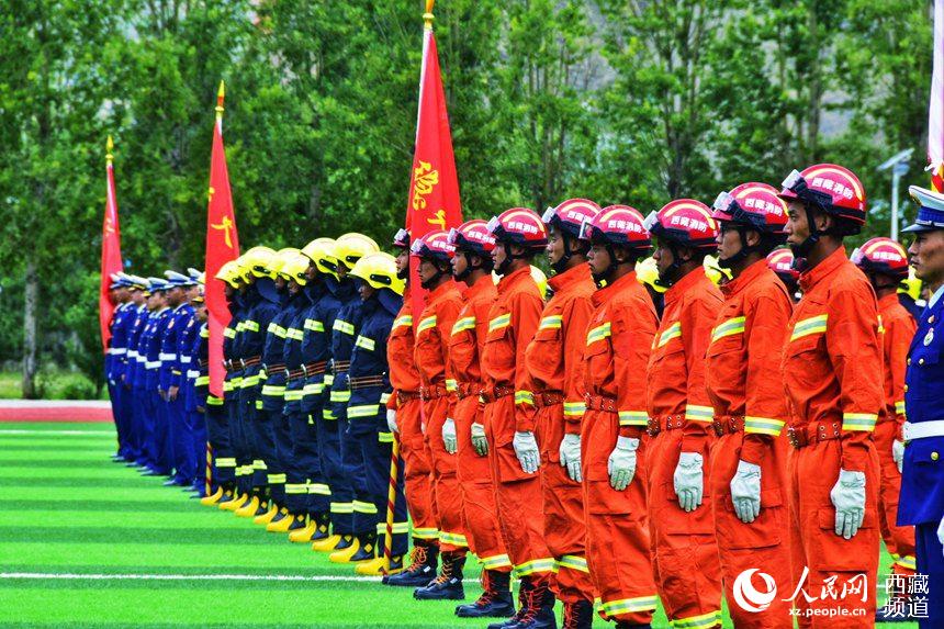 誓師大會現(xiàn)場。人民網(wǎng) 李海霞 攝