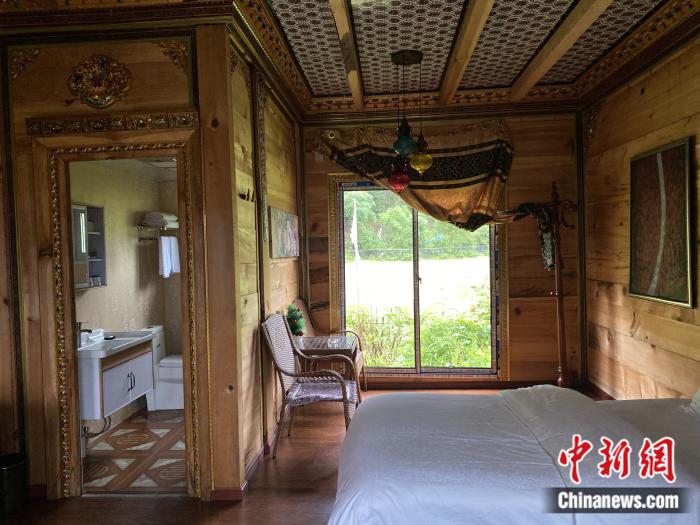 民宿內(nèi)部。彭寧鈴 攝