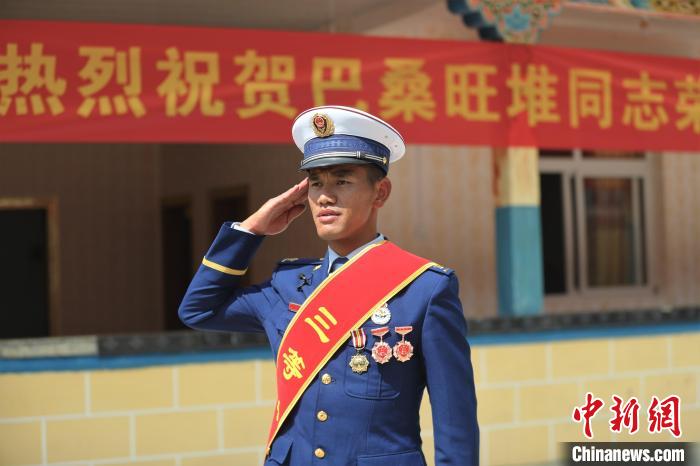 護(hù)西藏“江南”森林生態(tài)安全、提升專業(yè)技能兩位消防員獲個(gè)人三等功