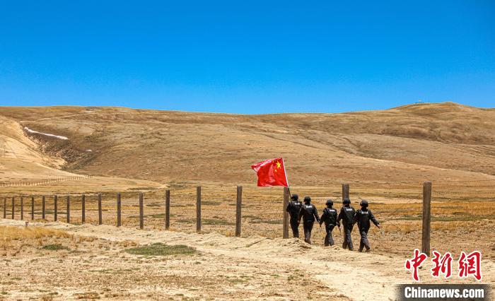 【十年@每一個奮斗的你】海拔5300米!看西藏亞熱邊境派出所的“追風”人