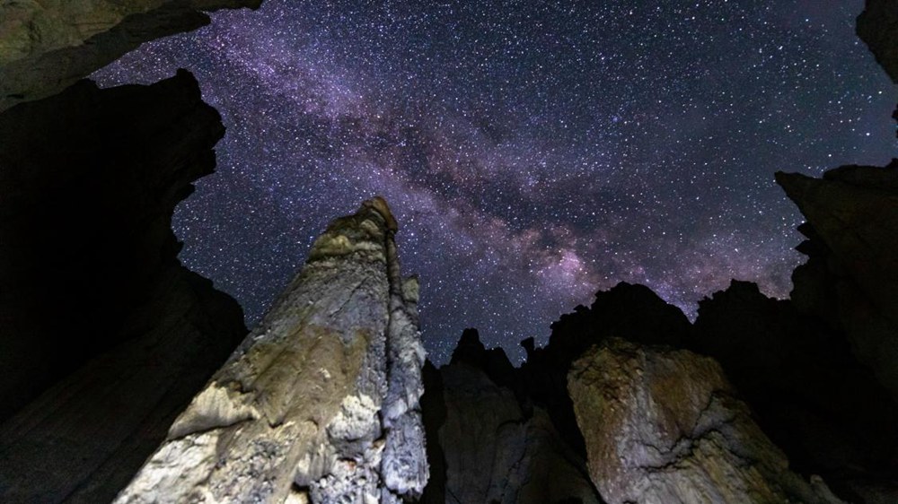 手可摘星辰。貢覺(jué)群培攝