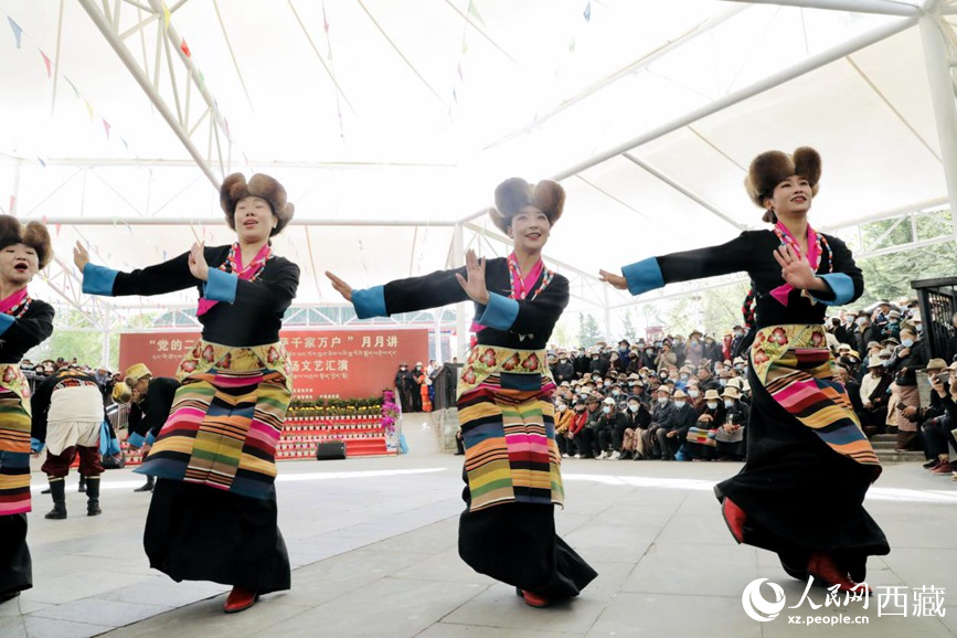 舞蹈《熱巴多吉》。人民網(wǎng) 次仁羅布攝